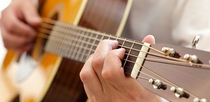 Các lợi ích của học đàn Guitar