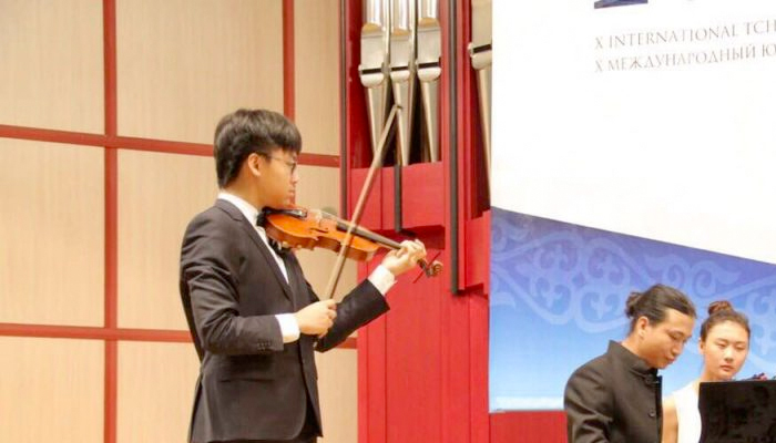 Violinist Trần Lê Quang Tiến - gương mặt trẻ Việt Nam tiêu biểu 2016